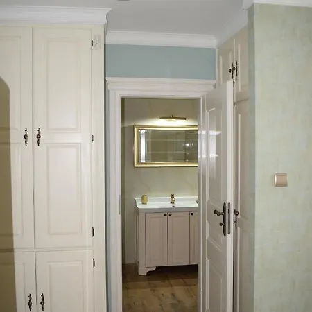 Apartament Klasyczny W Bialym Domu Appartement *